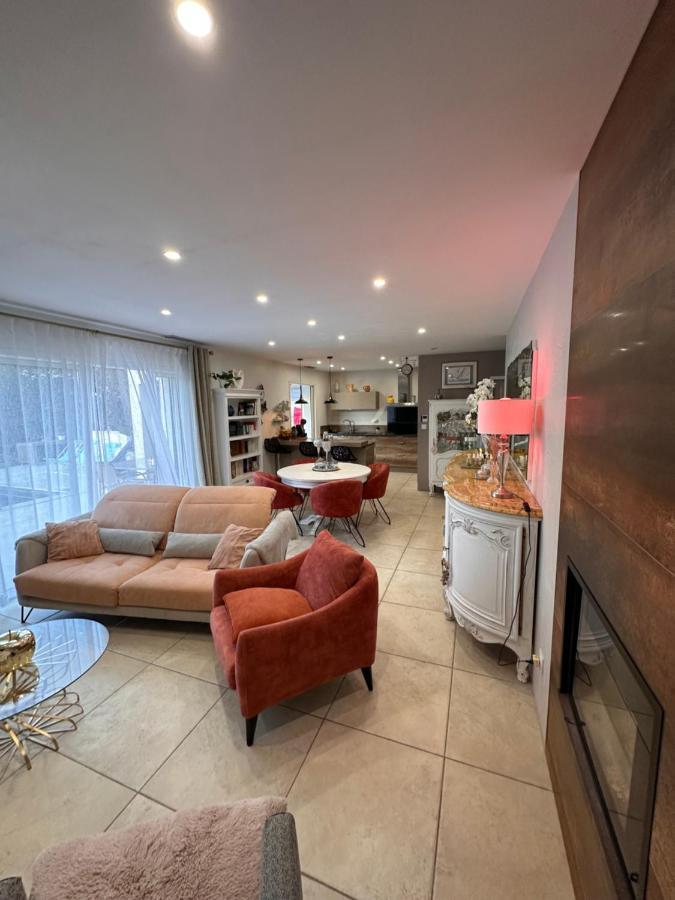 Villa Avec Piscine Privee Non Partagee Camps-la-Source Exteriör bild