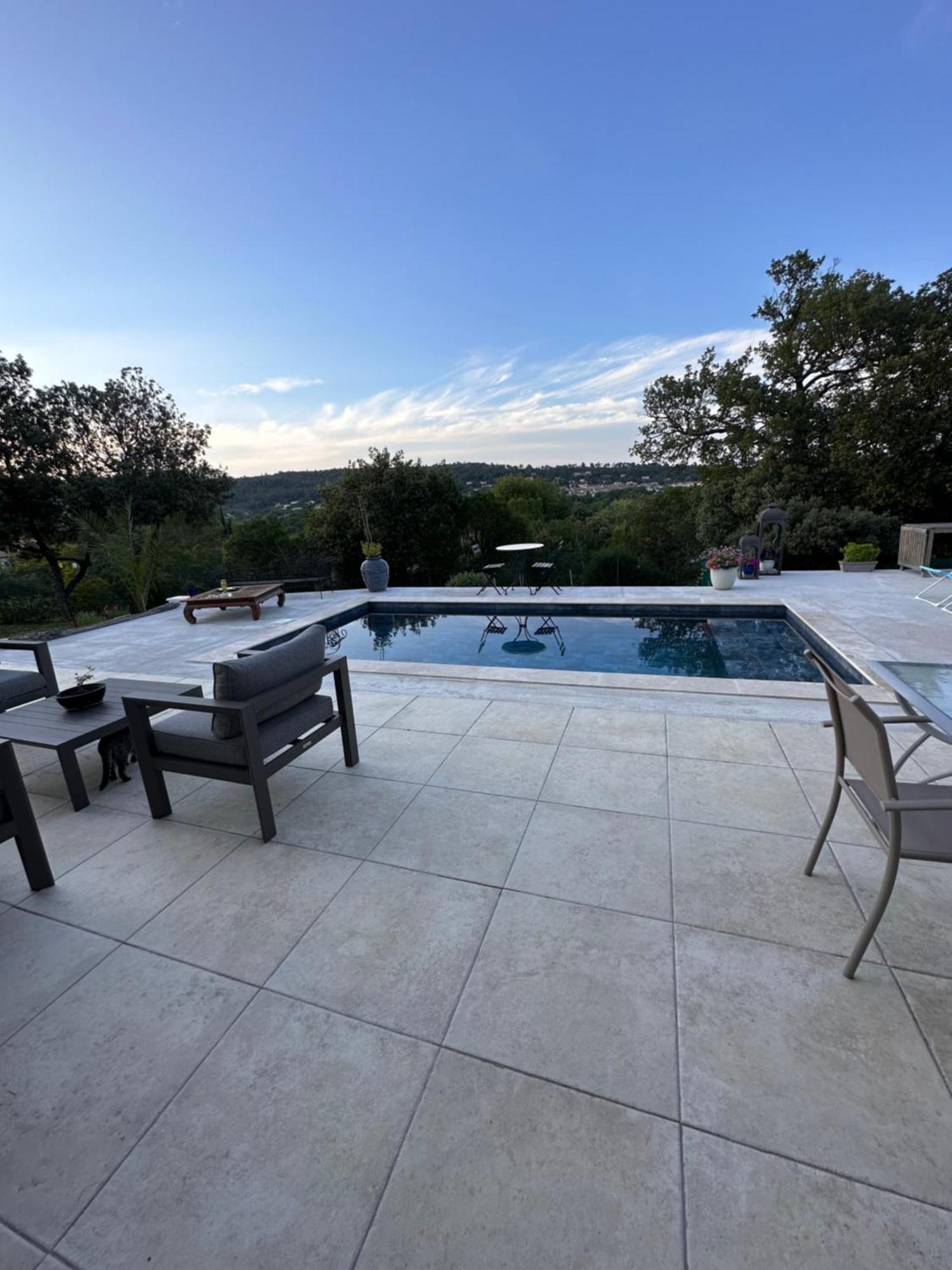 Villa Avec Piscine Privee Non Partagee Camps-la-Source Exteriör bild